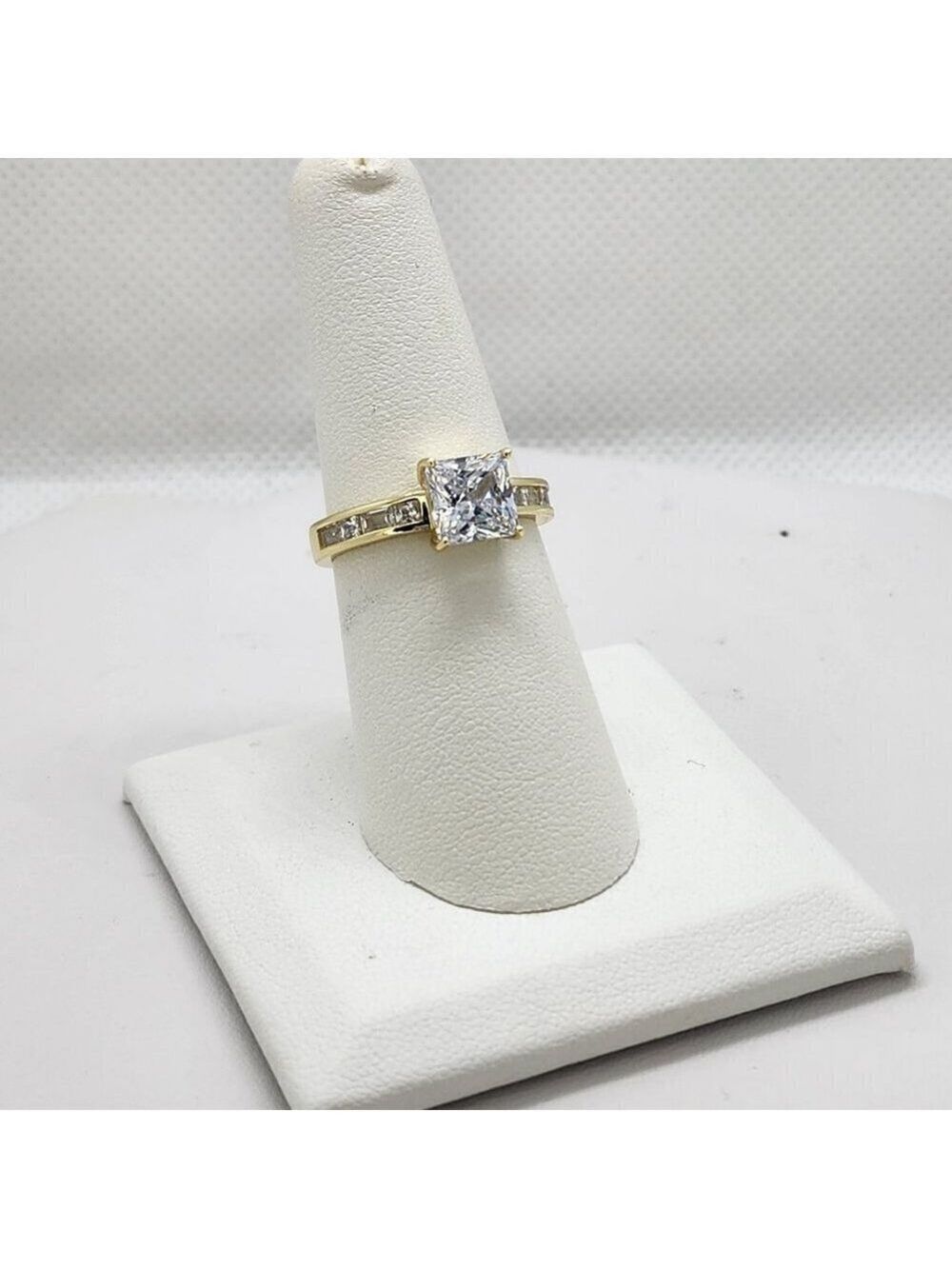 Brand New Sterling Silver 925 Square Gemstone Ring